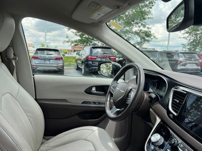 2020 Chrysler Pacifica Touring L Plus