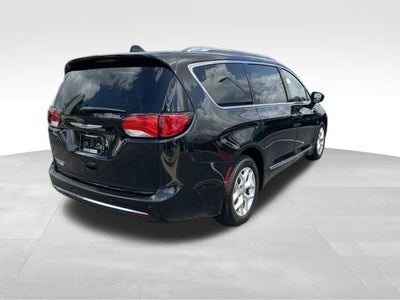 2020 Chrysler Pacifica Touring L Plus