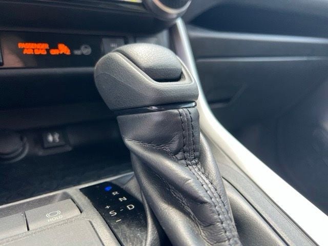 2019 Toyota RAV4 Hybrid XLE