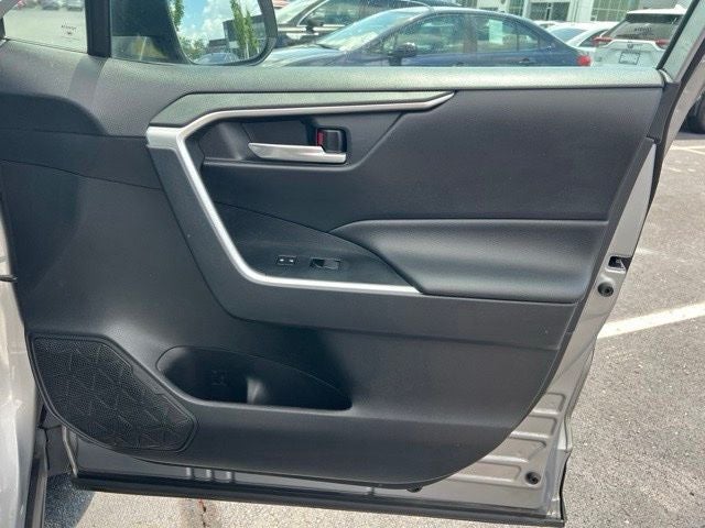 2019 Toyota RAV4 Hybrid XLE