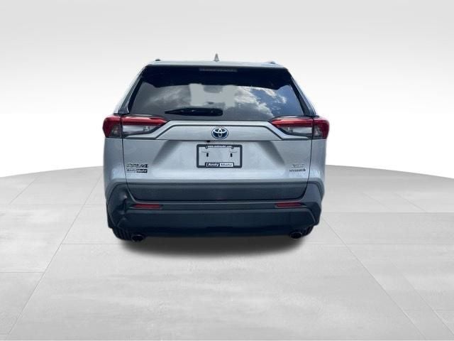 2019 Toyota RAV4 Hybrid XLE