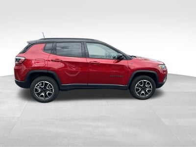 2025 Jeep Compass Trailhawk