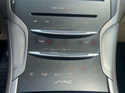 2015 Lincoln MKZ Base