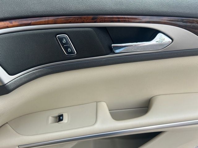 2015 Lincoln MKZ Base