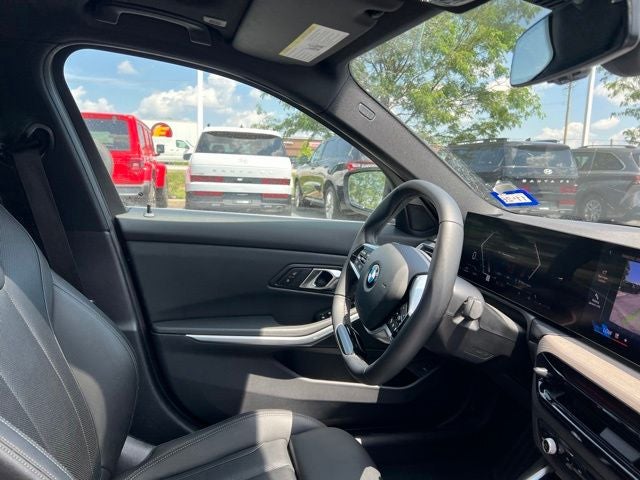 2025 BMW 3 Series 330i
