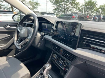 2025 Volkswagen Jetta 1.5T SE