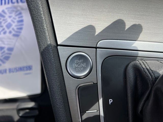 2017 Volkswagen Golf SportWagen SE