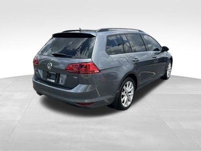 2017 Volkswagen Golf SportWagen SE