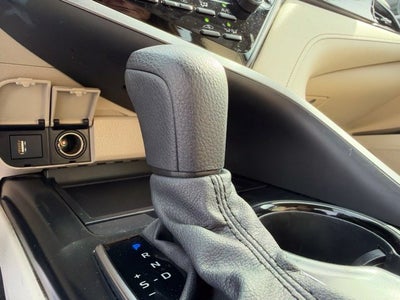 2020 Toyota Camry Hybrid LE