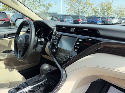 2020 Toyota Camry Hybrid LE