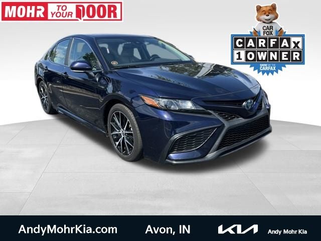 2022 Toyota Camry Hybrid SE