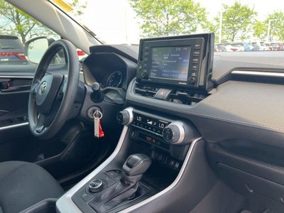 2021 Toyota RAV4 Hybrid LE