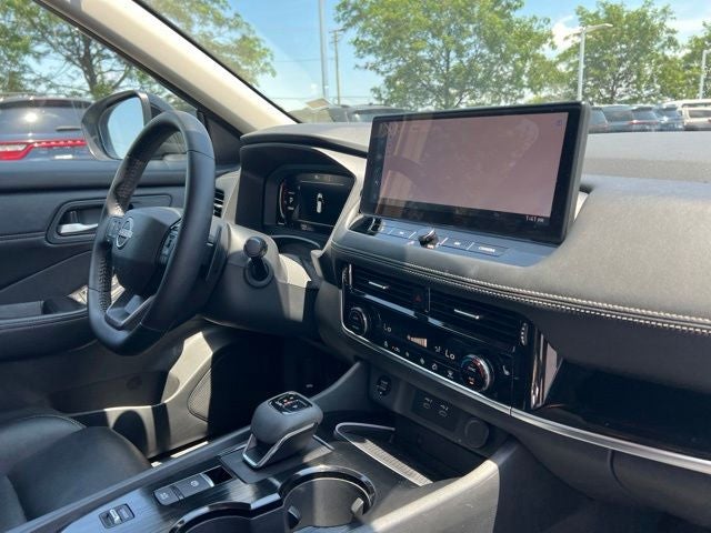 2026 Nissan Rogue SL
