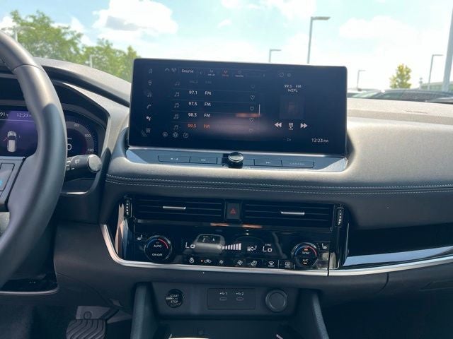 2026 Nissan Rogue SL