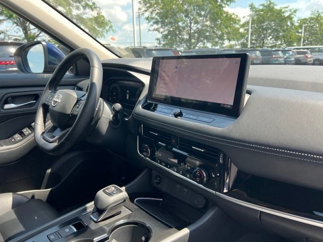 2026 Nissan Rogue SL
