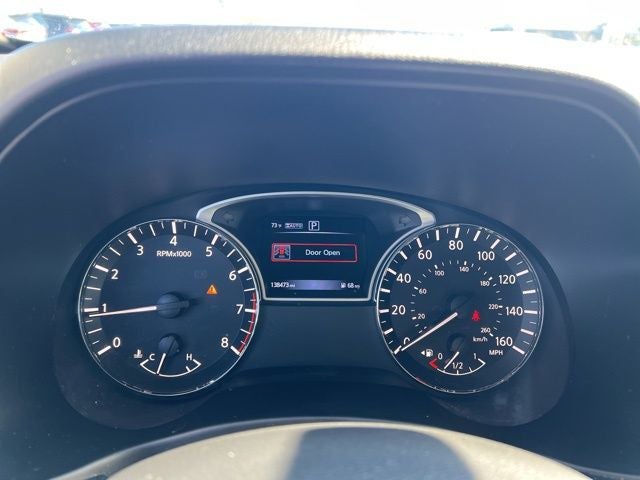 2017 Nissan Pathfinder SV