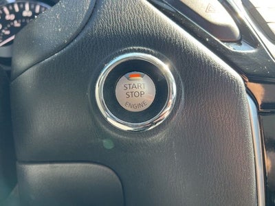 2017 Nissan Pathfinder SV