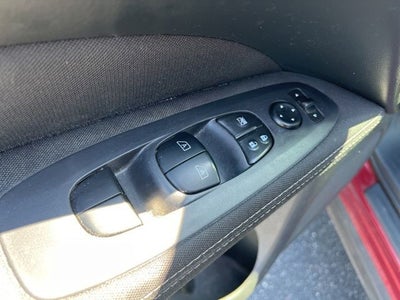 2017 Nissan Pathfinder SV