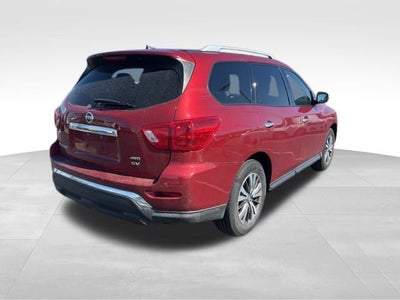 2017 Nissan Pathfinder SV