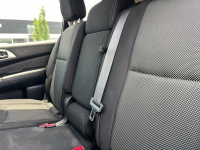 2019 Nissan Pathfinder SV