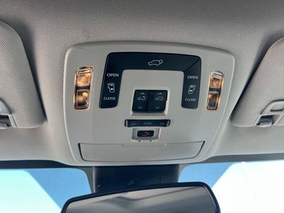2022 Toyota Sienna XLE 7 Passenger
