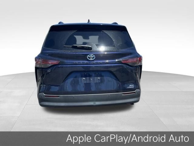 2022 Toyota Sienna XLE 7 Passenger