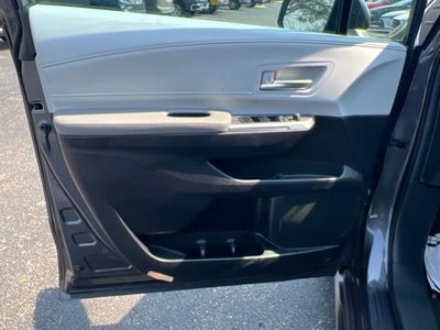 2025 Toyota Sienna XLE 8 Passenger