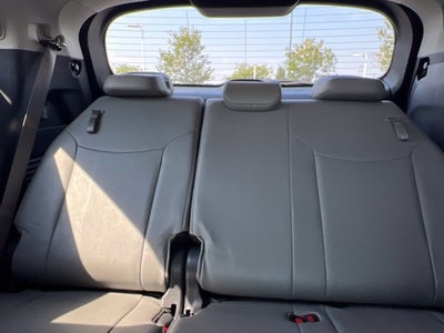 2025 Toyota Sienna XLE 8 Passenger