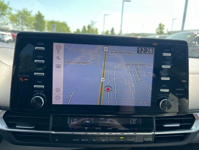 2022 Toyota Sienna XLE 8 Passenger