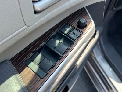 2022 Toyota Sienna XLE 8 Passenger