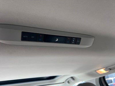 2022 Toyota Sienna XLE 8 Passenger