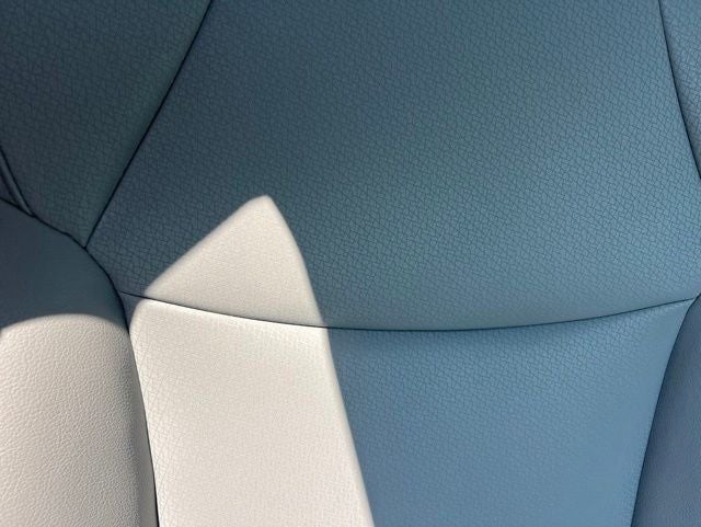 2022 Toyota Sienna XLE 8 Passenger