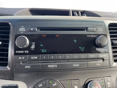 2011 Toyota Sienna LE