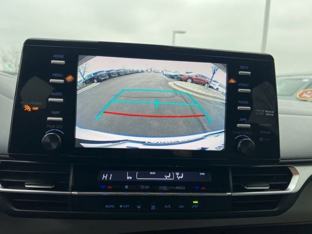 2021 Toyota Sienna LE 8 Passenger