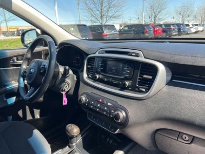 2016 Kia Sorento LX