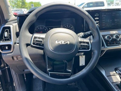 2022 Kia Sorento LX