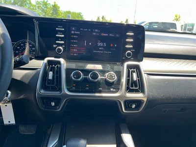2022 Kia Sorento LX