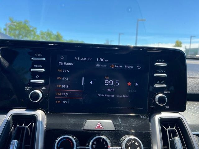 2022 Kia Sorento LX