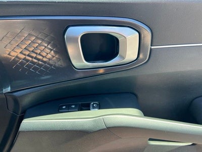 2022 Kia Sorento LX