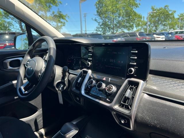 2022 Kia Sorento LX