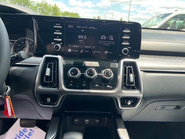 2023 Kia Sorento LX