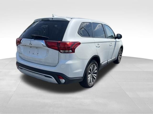 2020 Mitsubishi Outlander ES