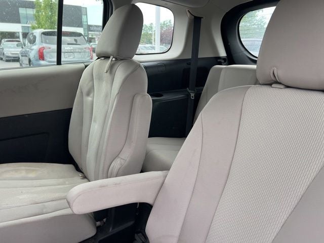 2014 Mazda Mazda5 Sport