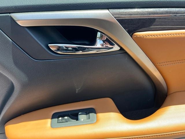 2022 Lexus RX 450hL Luxury