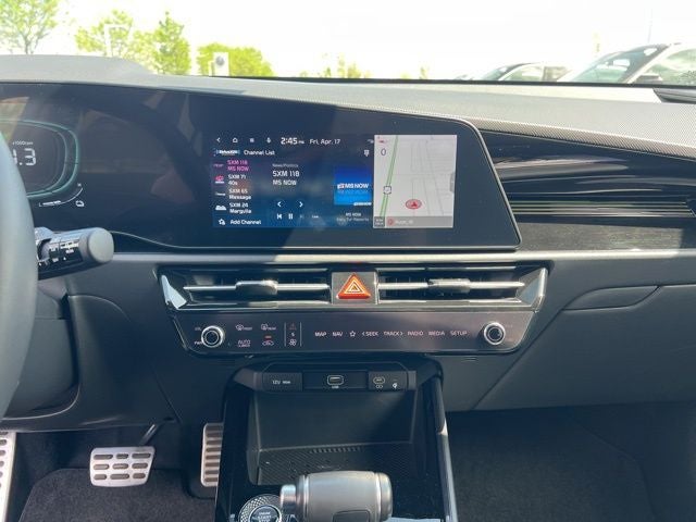 2024 Kia Niro EX Touring