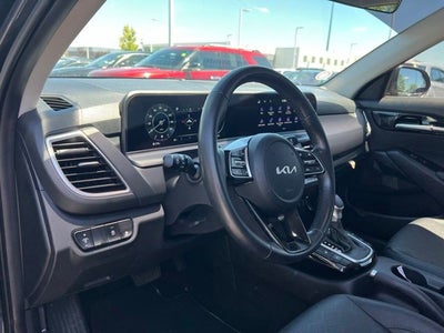 2025 Kia Seltos EX