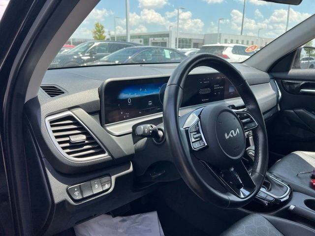 2024 Kia Seltos EX
