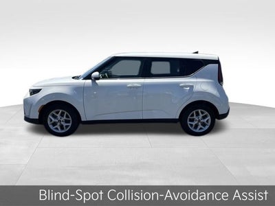 2024 Kia Soul LX