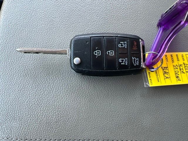 2016 Kia Sedona LX