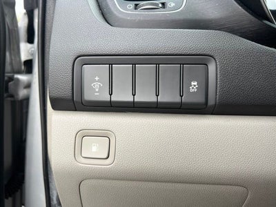 2015 Kia Sedona LX